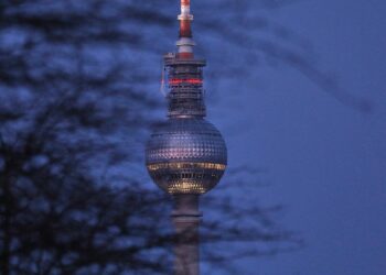 Berliner Fernsehturm (Archiv)