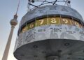 Weltzeituhr und Fernsehturm (Archiv)