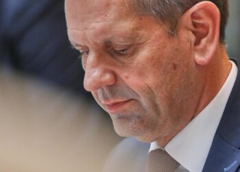 Lies kritisiert Abhängigkeit von China bei Batterieproduktion 2 Olaf Lies (Archiv)