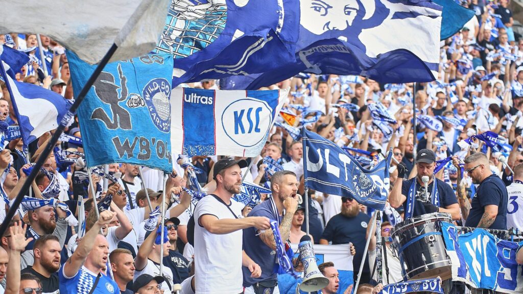 Karlsruhe-Fans (Archiv)