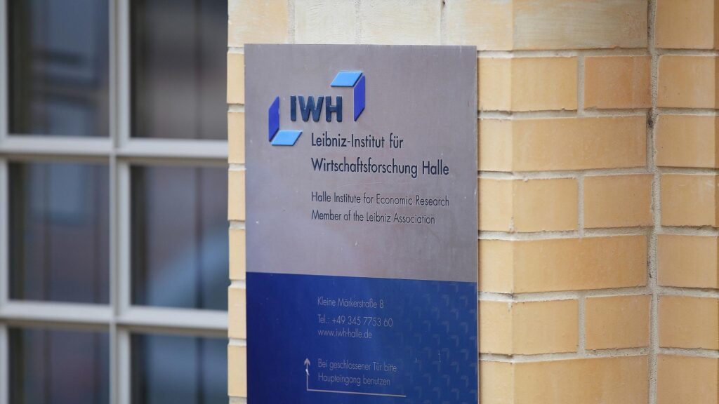 IWH lehnt gezielte Förderpolitik für Ostdeutschland ab 1 IWH - Leibniz-Institut für Wirtschaftsforschung Halle (Archiv)