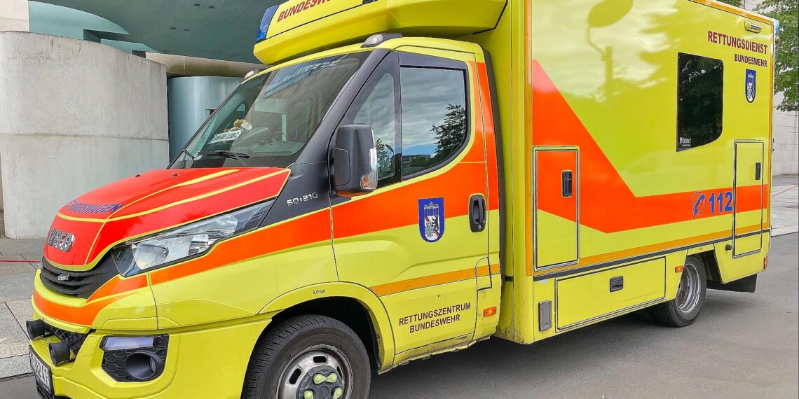 Rettungswagen (Archiv)