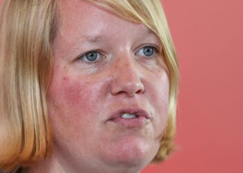 SPD-Politikerin Esdar verteidigt umstrittenen Demo-Auftritt 3 Wiebke Esdar (Archiv)