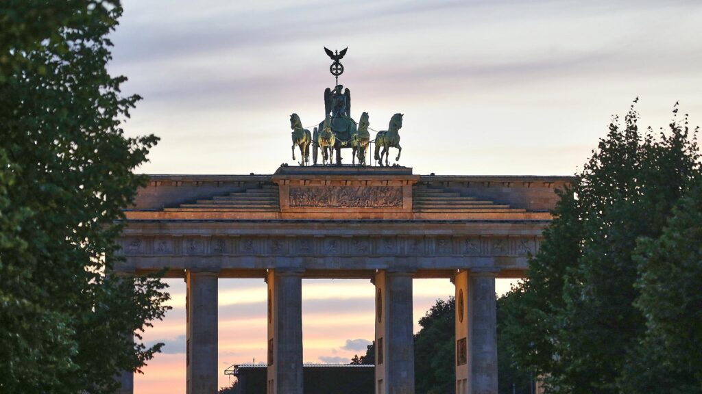 Brandenburger Tor mit Quadriga (Archiv)