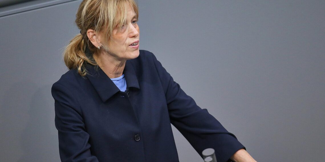 Prien drängt auf härtere Gesetze gegen Antisemitismus 1 Karin Prien (Archiv)