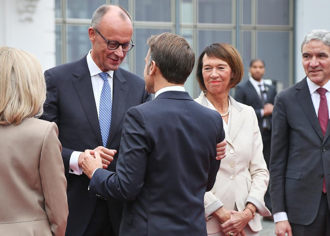 Friedrich Merz und Emmanuel Macron am 03.10.2025