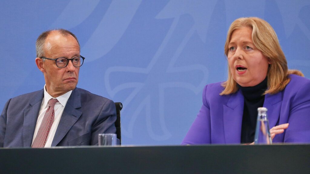 Friedrich Merz und Bärbel Bas am 09.10.2025