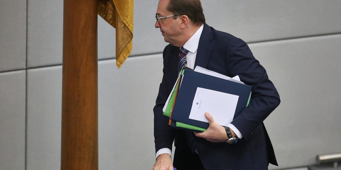 Innenminister will Cyber-Abwehrschläge im Ausland ermöglichen 1 Alexander Dobrindt (Archiv)