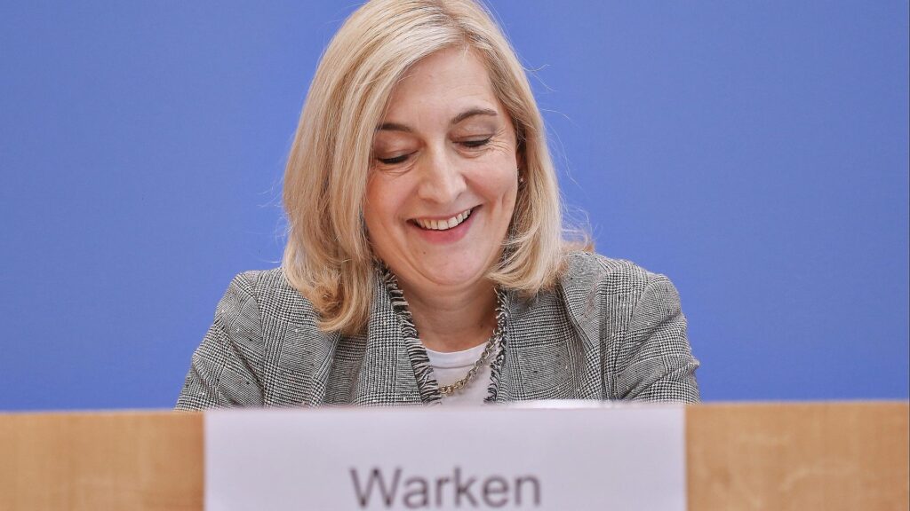 Nina Warken am 09.10.2025