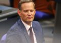 Drogenbeauftragter will legalen Zugang zu Konsumcannabis erhalten 9 Hendrik Streeck am 16.10.2025