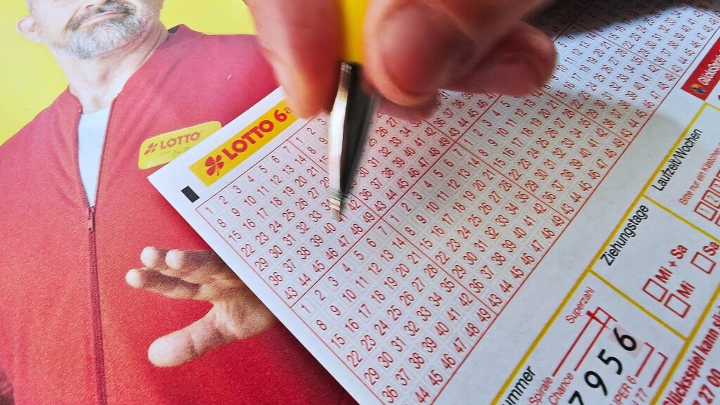 Lottozahlen vom Samstag (04.04.2026) 3 Spielschein für Lotto 6 aus 49