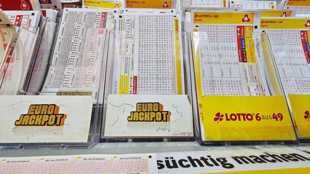 Spielscheine für Eurojackpot und Lotto 6 aus 49