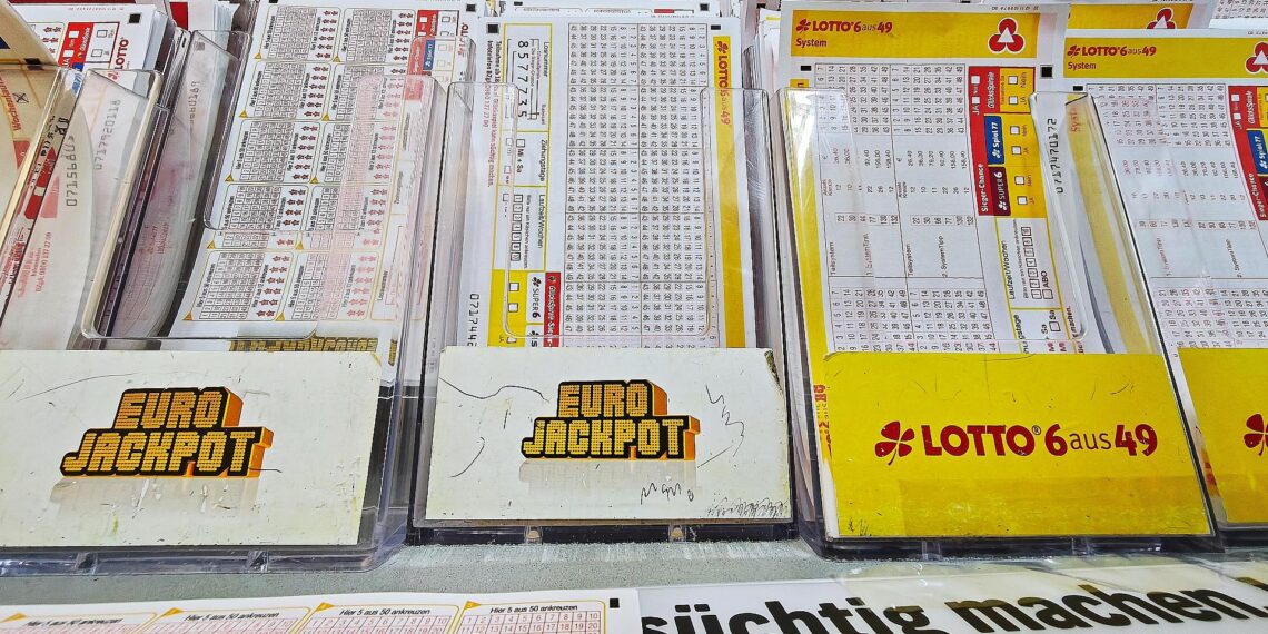 Gewinnzahlen Eurojackpot vom Freitag (31.10.2025) 1 Spielscheine für Eurojackpot und Lotto 6 aus 49