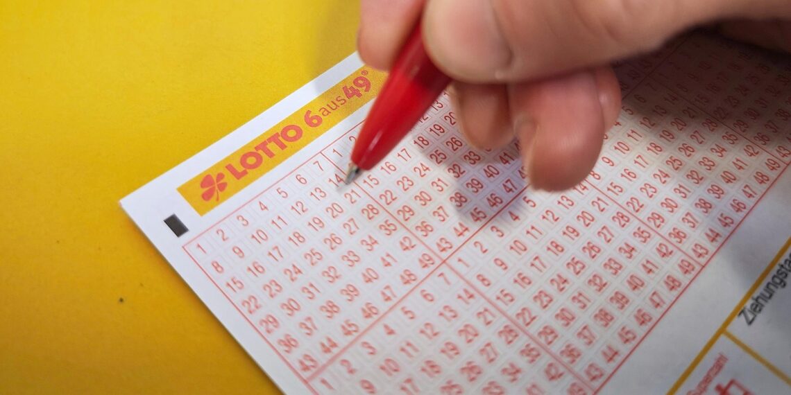 Spielschein für Lotto 6 aus 49 am 18.10.2025