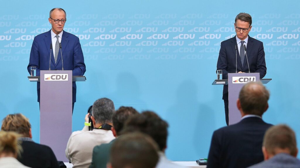 Friedrich Merz und Carsten Linnemann am 20.10.2025