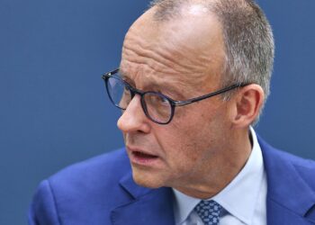Merz will sich für neue sächsische Zugverbindungen einsetzen 3 Friedrich Merz (Archiv)