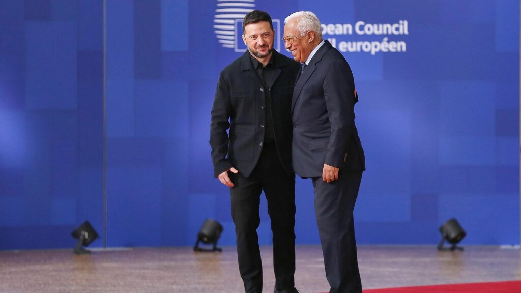 Wolodymyr Selenskyj und António Costa am 23.10.2025