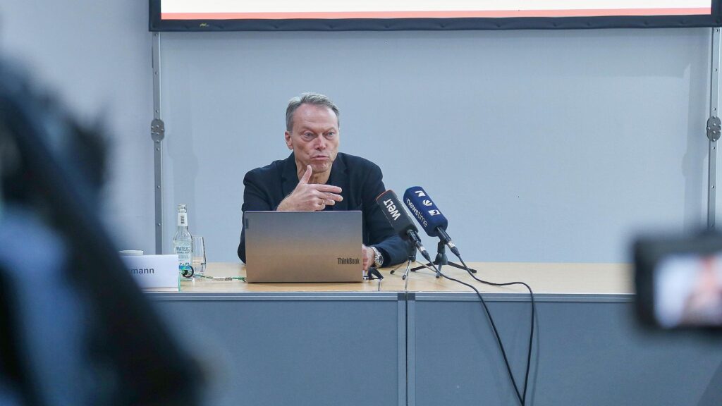 Vorstellung einer Studie zu Senioren am Steuer