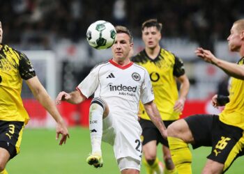 DFB-Pokal: Dortmund schlägt Frankfurt im Elfmeterschießen 2 Eintracht Frankfurt - Borussia Dortmund am 28.10.2025