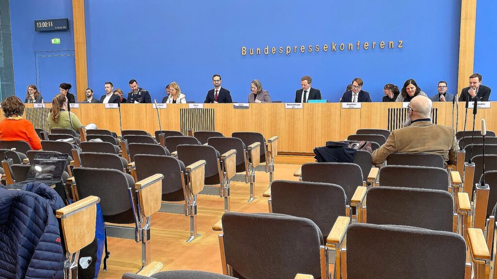 Regierungspressekonferenz am 29.10.2025