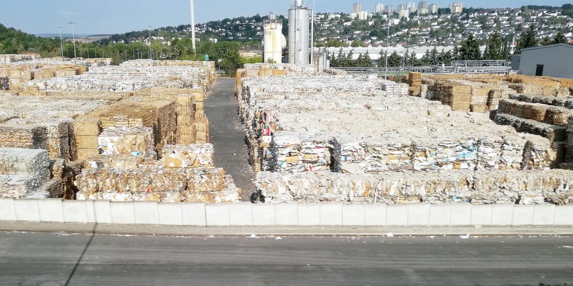 Papierfabrik in Fulda (Archiv)