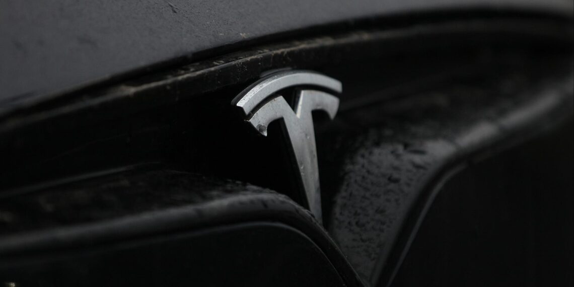 Tesla-Aktionäre stimmen für billionenschweres Paket für Musk 1 Tesla-Auto (Archiv)