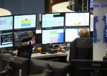 Dax sackt am Mittag kräftig ab - Tiefster Stand seit 2 Monaten 2 Frankfurter Börse