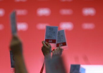 Berliner SPD nominiert Krach als Spitzenkandidaten 2 Berliner SPD-Landesparteitag (Archiv)