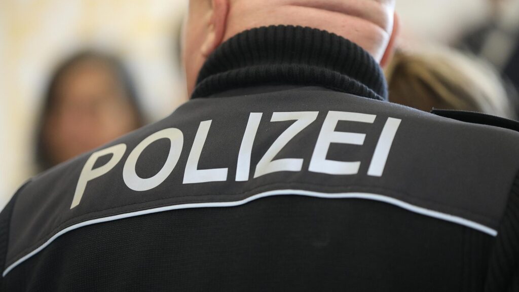 Polizist (Archiv)