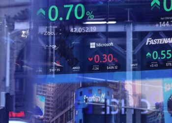 Börsenkurse von Microsoft und Fastenal (Archiv)