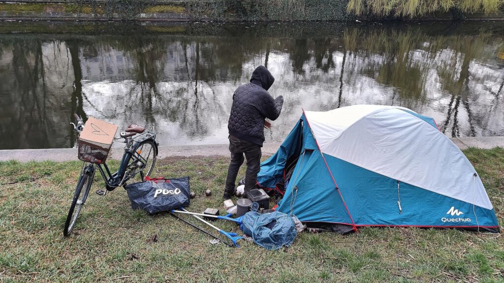 Kältewelle: Paritätischer warnt vor Lebensgefahr für Obdachlose 13 Obdachlose kampieren (Archiv)