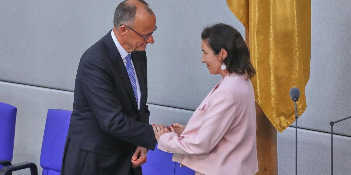 Bär lobt Merz und Söder als ausgeprägte Feministen 1 Friedrich Merz und Dorothee Bär (Archiv)