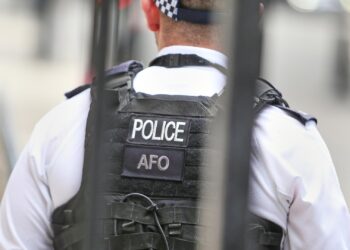 Bundesanwaltschaft lässt Hamas-Mitglied in London festnehmen 3 Britischer Polizist (Archiv)