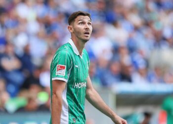 2. Bundesliga: Paderborn schlägt Fürth - Platz 1 6 Branimir Hrgota (Archiv)