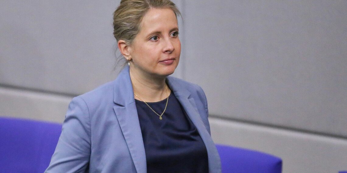 Bauministerin warnt vor Rückschritten beim Heizungsgesetz 1 Verena Hubertz (Archiv)