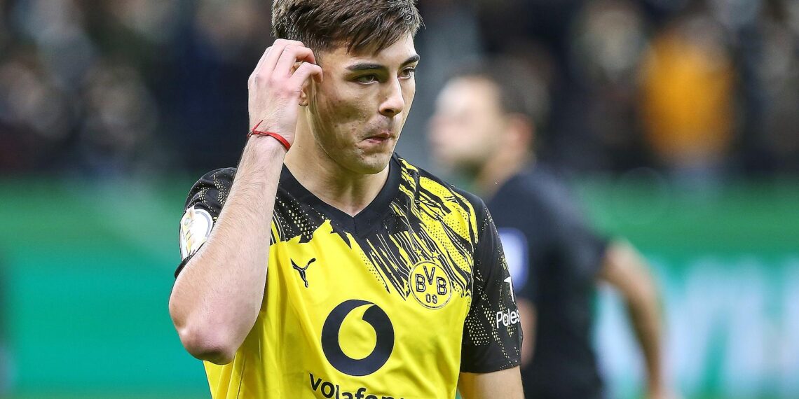 1. Bundesliga: Dortmund gewinnt in Leverkusen 1 Aarón Anselmino (Archiv)