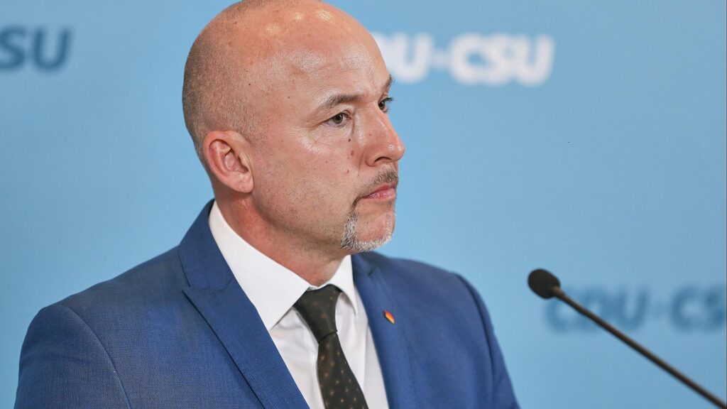 Alexander Hoffmann (Archiv)