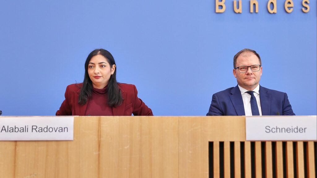 Vorstellung Deutschlands und Europas Beitrag zur Weltklimakonferenz in Brasilien am 05.11.2025