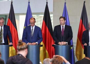 Merz verspricht Stahlbranche Einsatz für bessere Rahmenbedingungen 2 Stahlgipfel am 06.11.2025