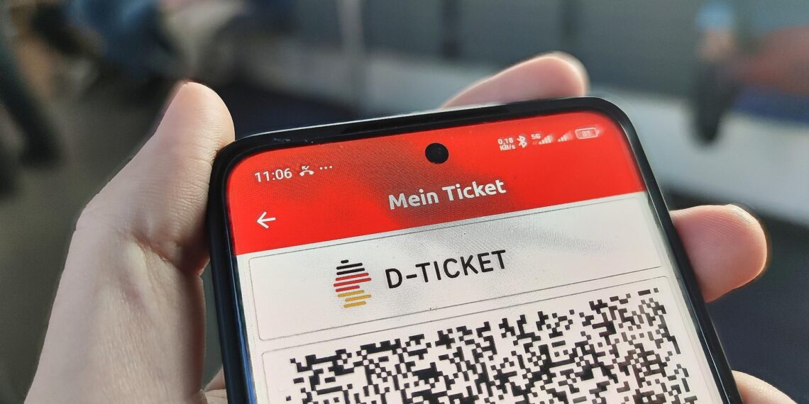 Bundestag regelt Finanzierung von Deutschlandticket bis 2030 1 Deutschlandticket am 07.11.2025