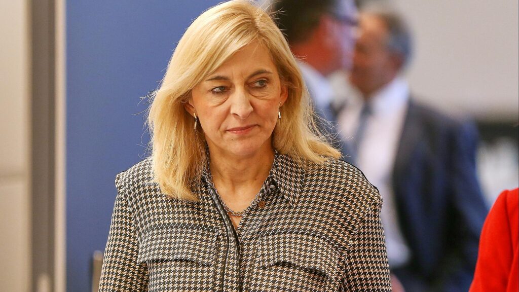 Nina Warken am 11.11.2025