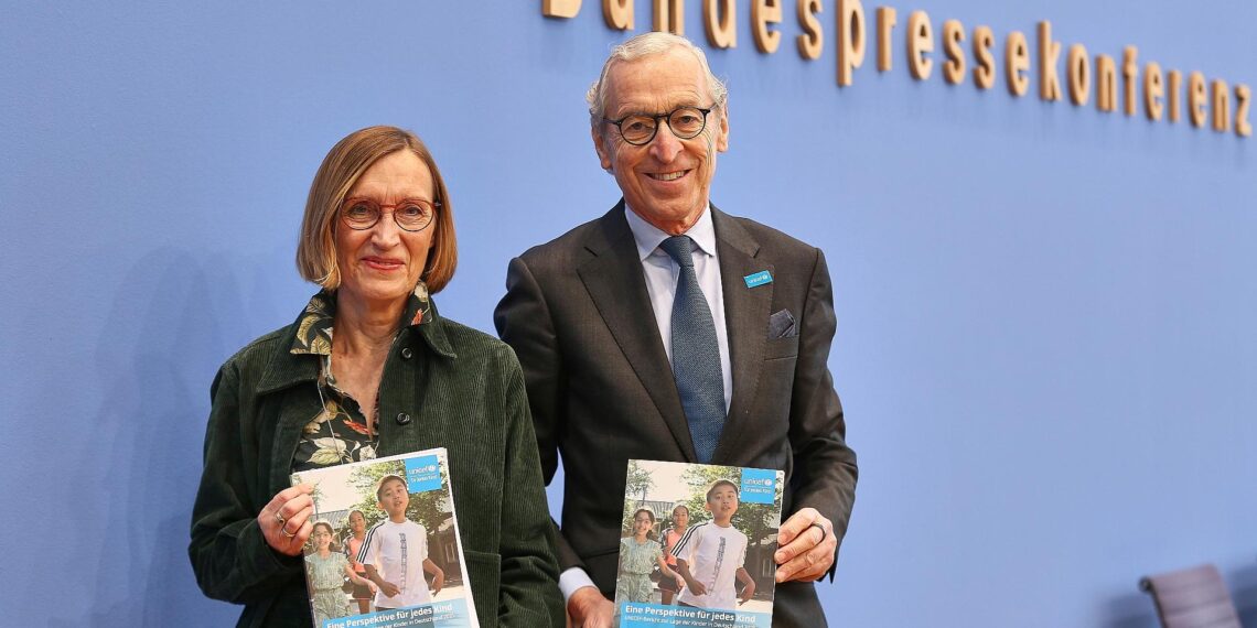 Unicef-Bericht: Kinder aus armen Familien bleiben abgehängt 1 UNICEF-Bericht zur Lage der Kinder in Deutschland 2025 am 12.11.2025