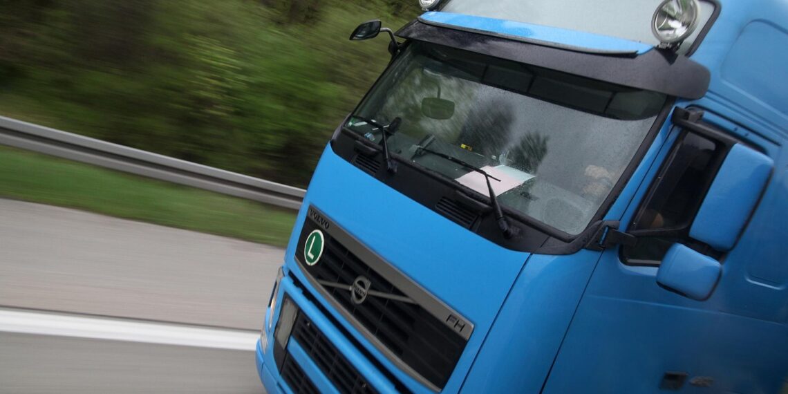 Frühindikator Lkw-Fahrleistung legt kurzfristig etwas zu 1 LKW (Archiv)