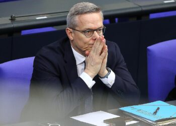 Wildberger vor Digitalgipfel: "Europa muss die Weichen stellen" 2 Karsten Wildberger am 13.11.2025