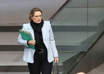 Hubig plant elektronische Fußfessel bei häuslicher Gewalt 3 Stefanie Hubig am 14.11.2025