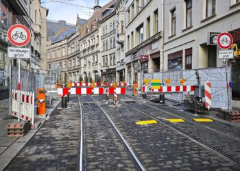 Absperrung für Weihnachtsmarkt am 26.11.2025