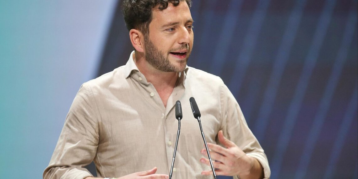 Banaszak will "Update für die Klimapolitik" 1 Felix Banaszak am 28.11.2025