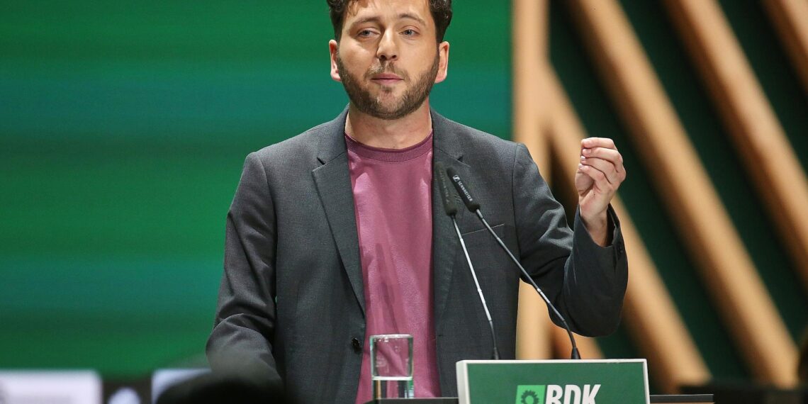 Felix Banaszak am 29.11.2025