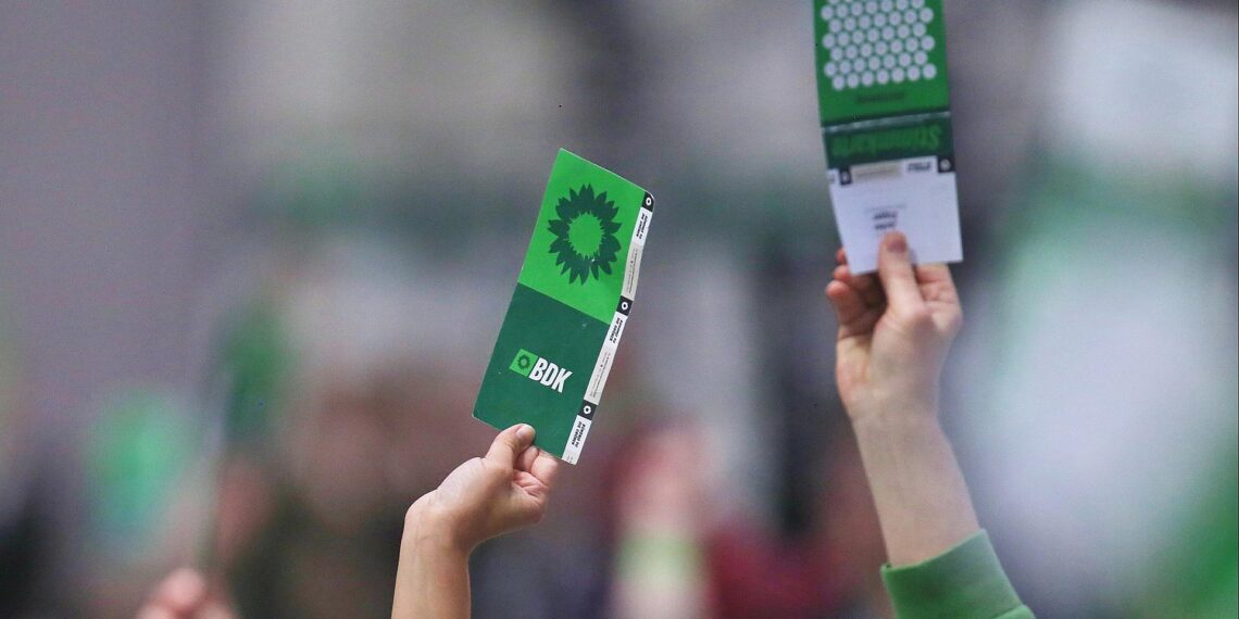 Union weist Taurus-Vorstoß der Grünen zurück 1 Abstimmung auf Grünen-Parteitag im November 2025