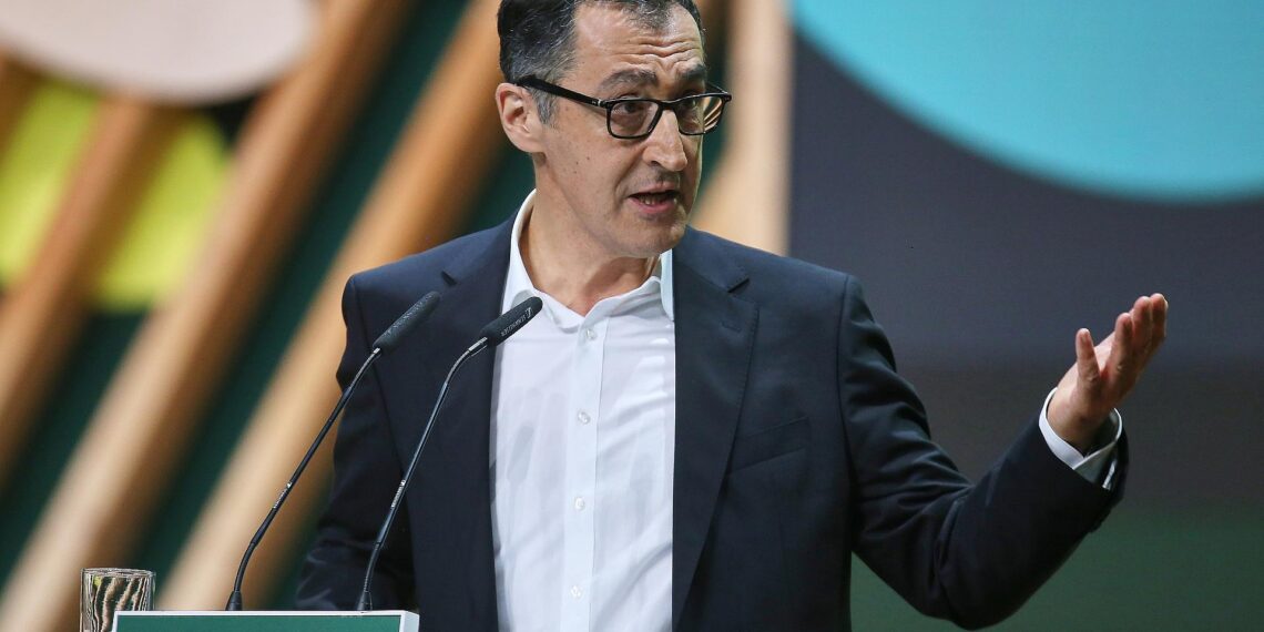 Cem Özdemir am 30.11.2025